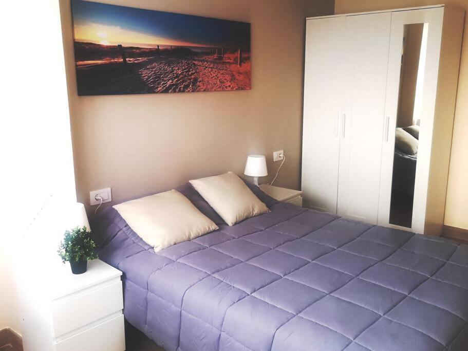 Hostal Mari En La Laguna, Alquiler Habitacion Privada En Hostal, 6 Habitaciones Cerca De La Universidad Y Aeropuerto Norte, 3 Banos Compartidos Сан-Крістобаль-де-ла-Лагуна Екстер'єр фото